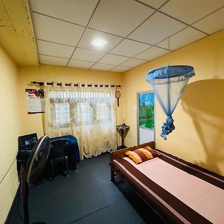 Kaween Homestay Уелигама Екстериор снимка